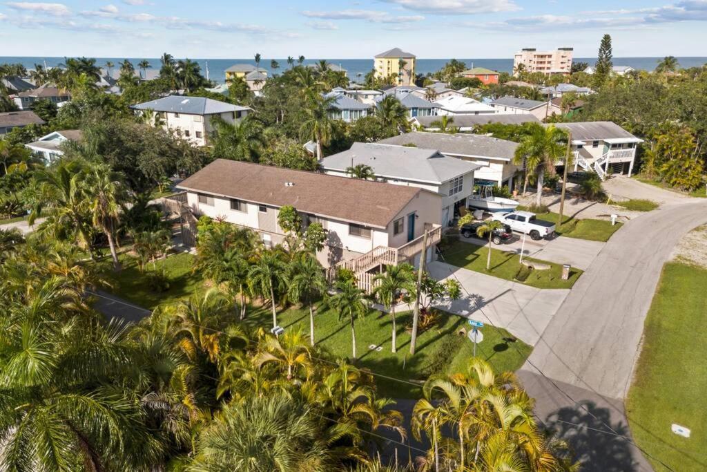 Ferienwohnung The Strawberry Daiquiri At Lazy Way Fort Myers Beach Exterior foto